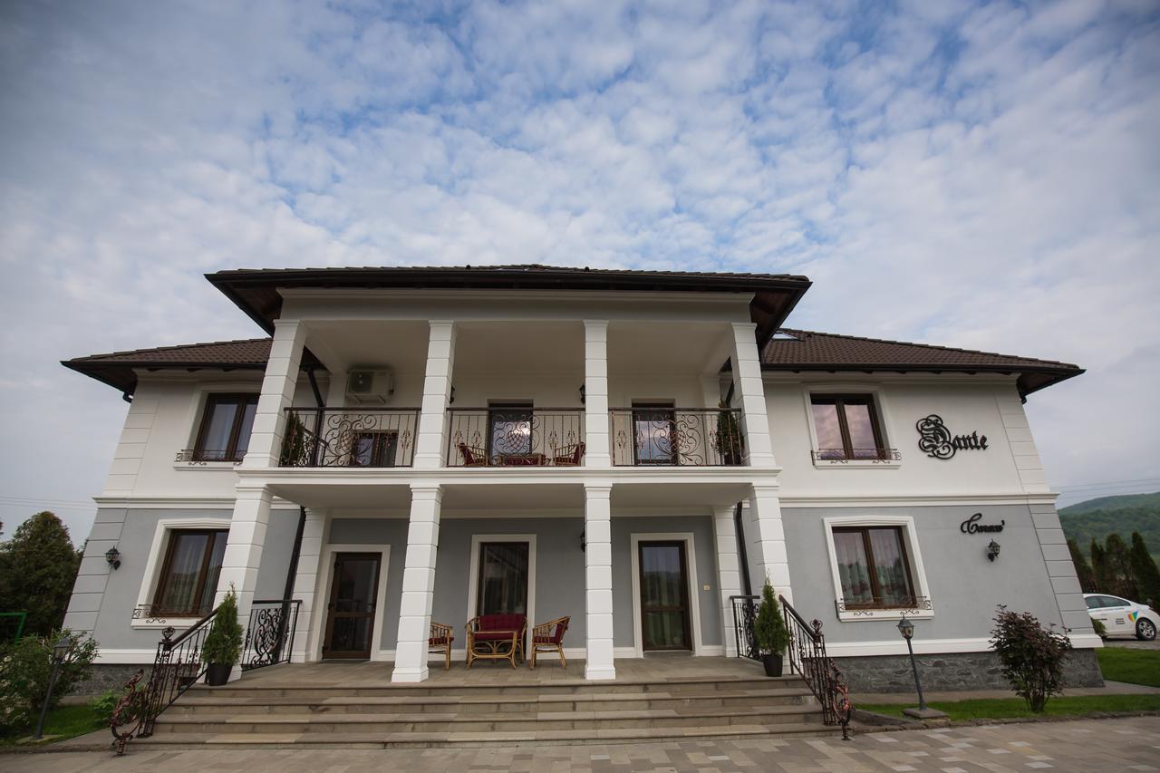 Conacul Dante Hotel Pianu de Jos Exterior foto